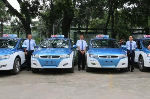 科技賦能出行 深圳首批智能化出租車(chē)引領(lǐng)行業(yè)變革